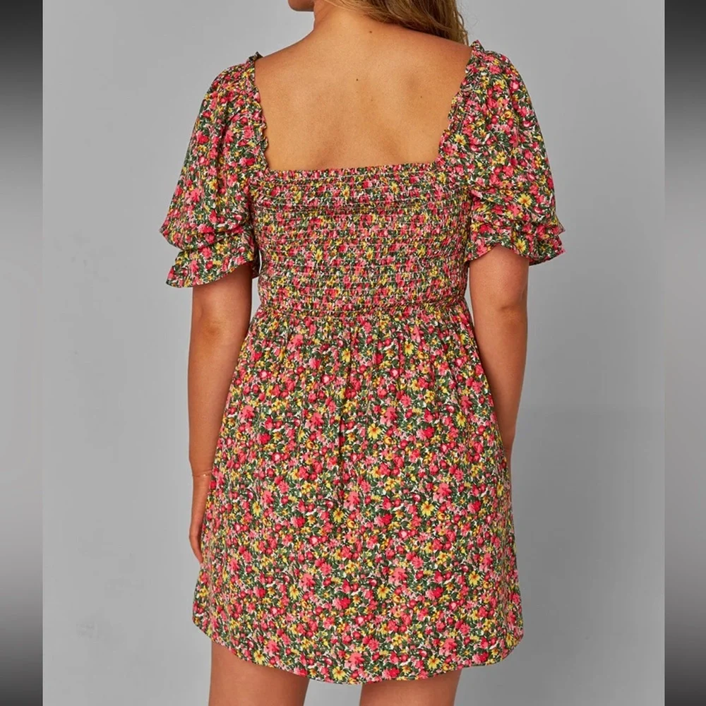 Buddy Love vibrant floral